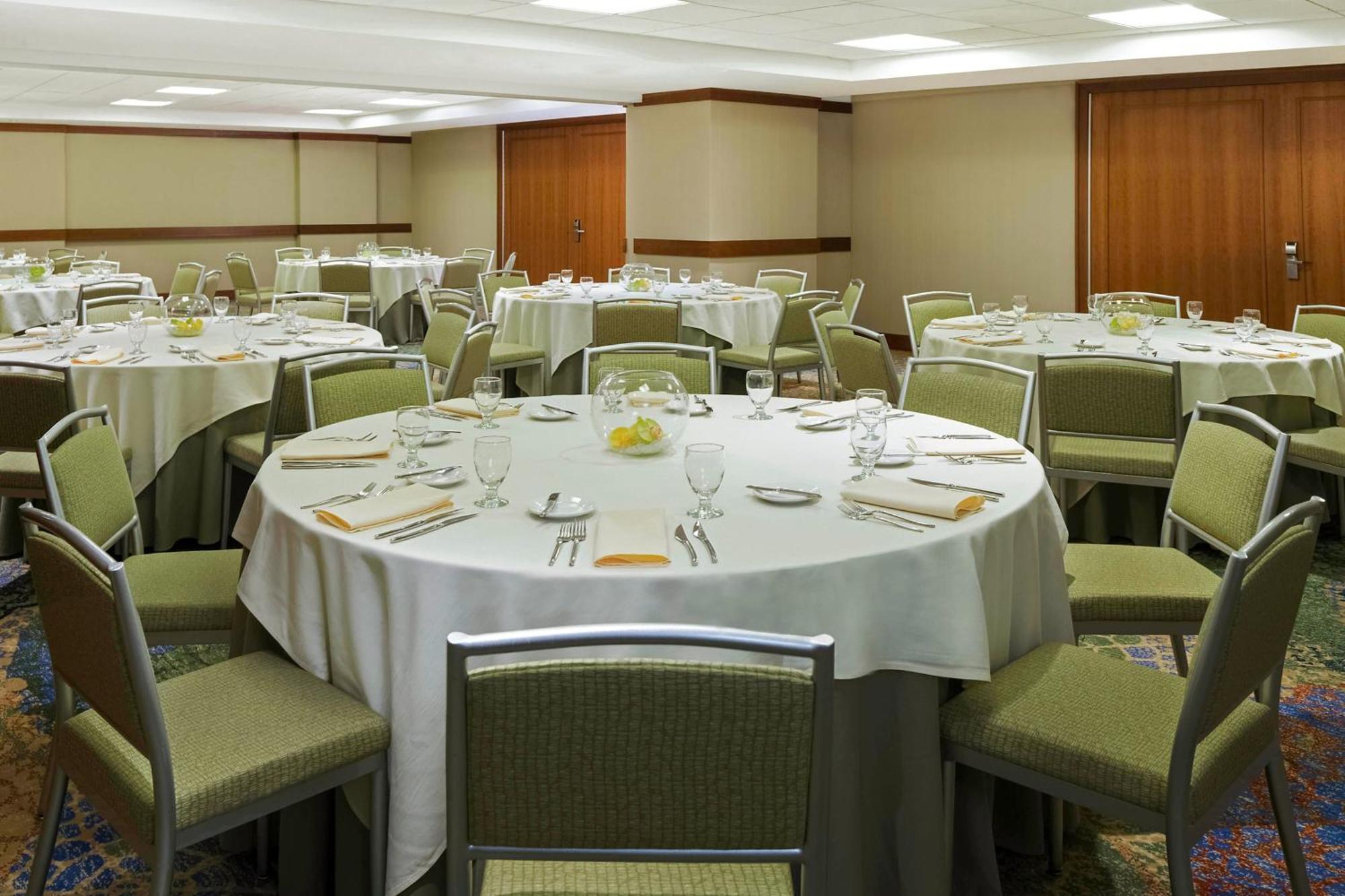 Отель The Westin Tampa Bay Экстерьер фото