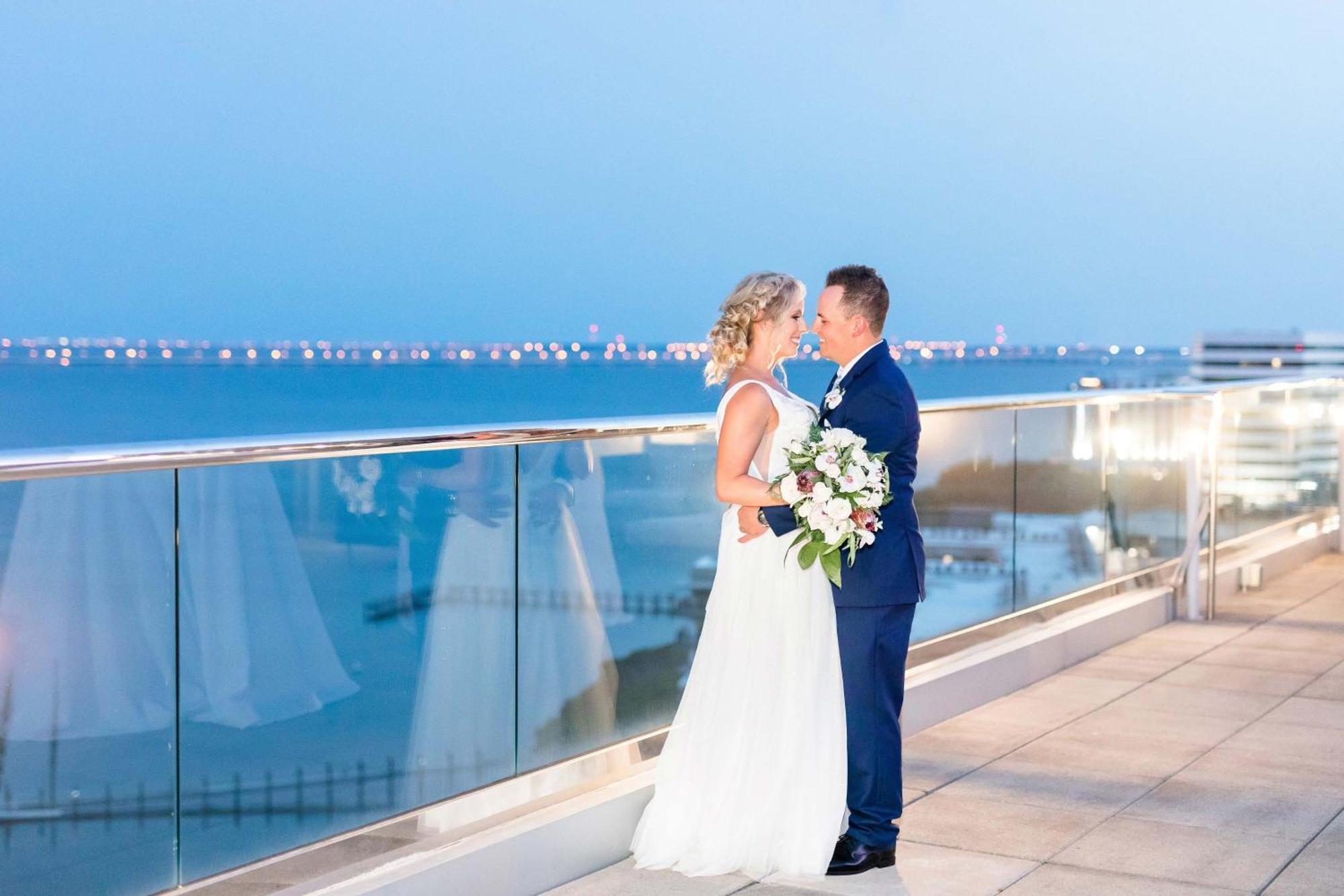 Отель The Westin Tampa Bay Экстерьер фото